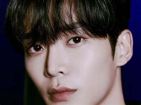 eowoon|Rowoon (SF9) profile, age & facts (2024 updated) .